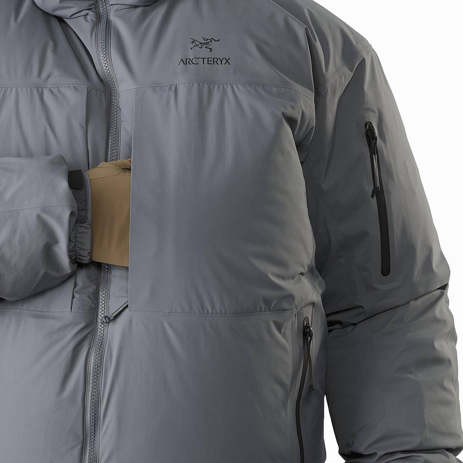 Arc'teryx Men's air outlets force jacket